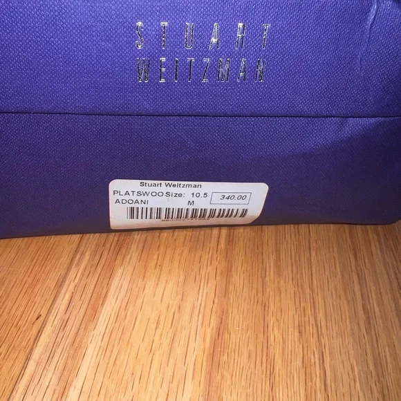 STUART WEITZMAN Pumps - Picture 7 of 10